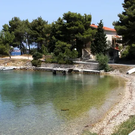 Apartment By The Sea Cove Mala Lamjana, Ugljan - 8449